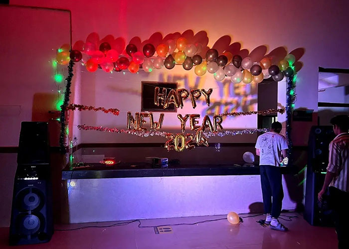 new-year-celebration-2024_0002_e3f01e8b3ea5d5eb26390b22e5afd996